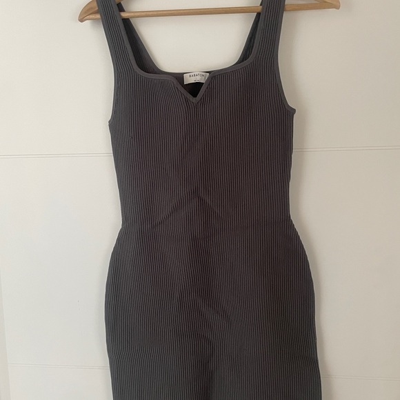 Babaton Sculpt Knit Size S Grey - Picture 1 of 4